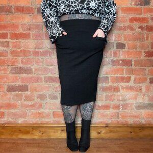 Snag Pencil Skirt Size C